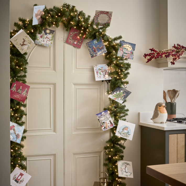 How to create a Christmas card garland