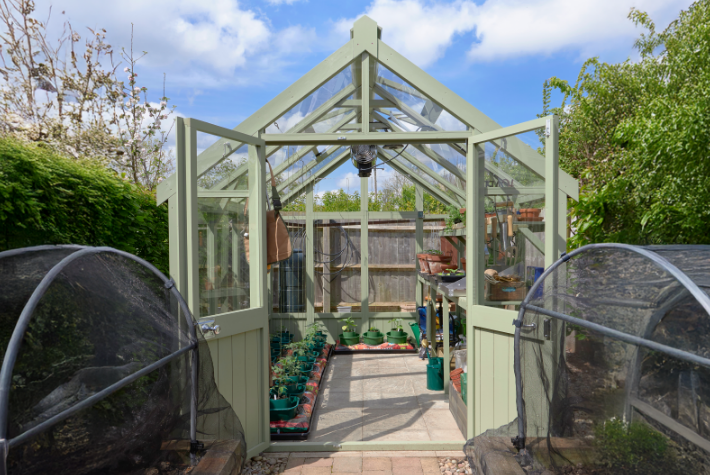 Do you need planning permission for a greenhouse?