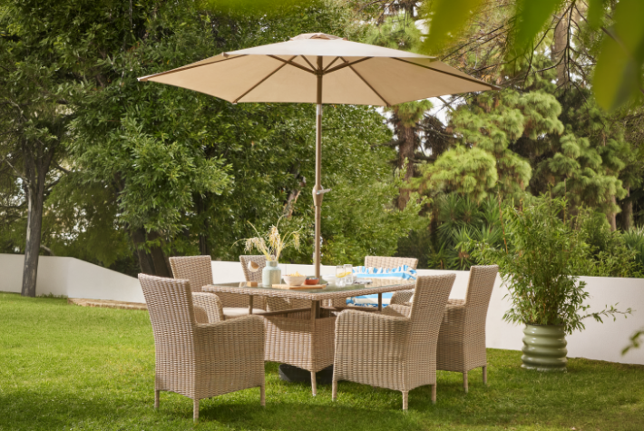 Malmo garden furniture for dining