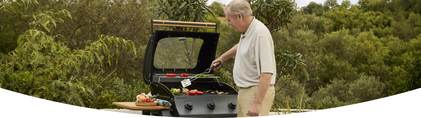 BBQ Buying Guide Gas vs Charcoal