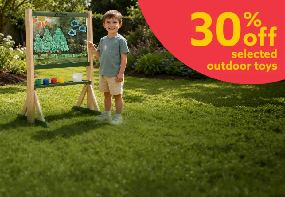 Plum Outdoor Easel