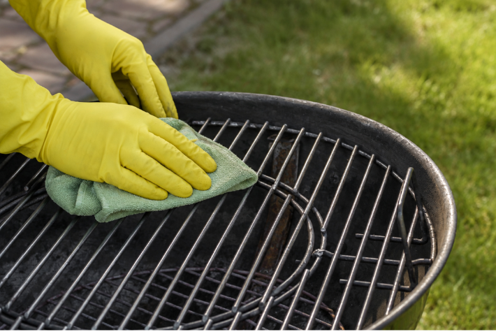 How to clean a BBQ after use
