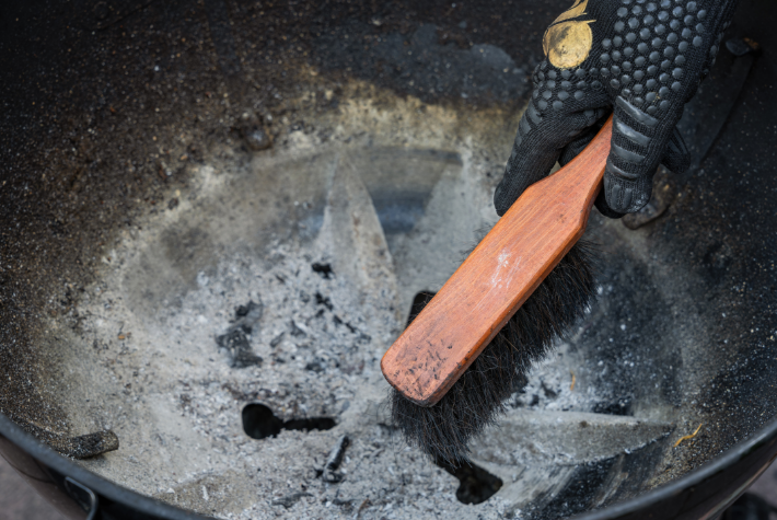 How to clean a BBQ after use