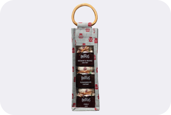 912515 - Mrs Bridges Boxing Day 3 Jar Gift Set In Juco Bag