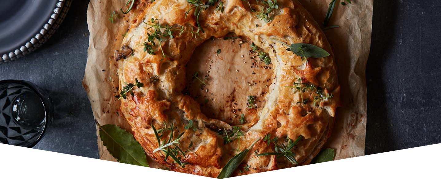 mushroom cheese wreath pie