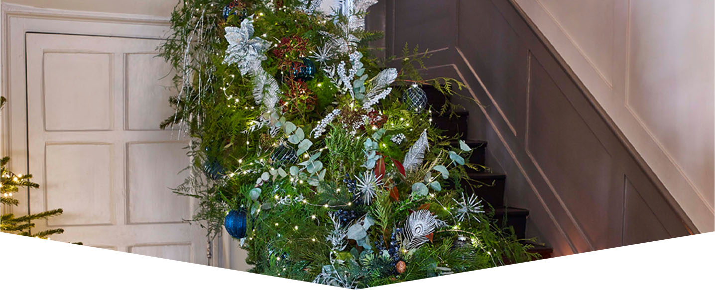 christmas stair garland