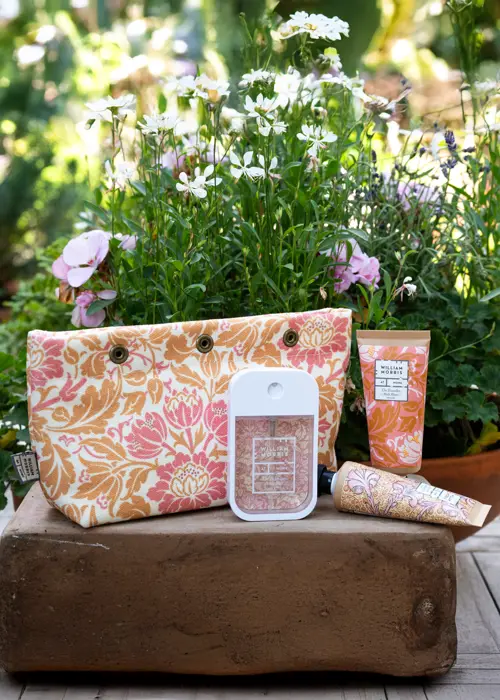 A photo of William Morris At Home The Voyager Refresh Kit Canvas Wash B