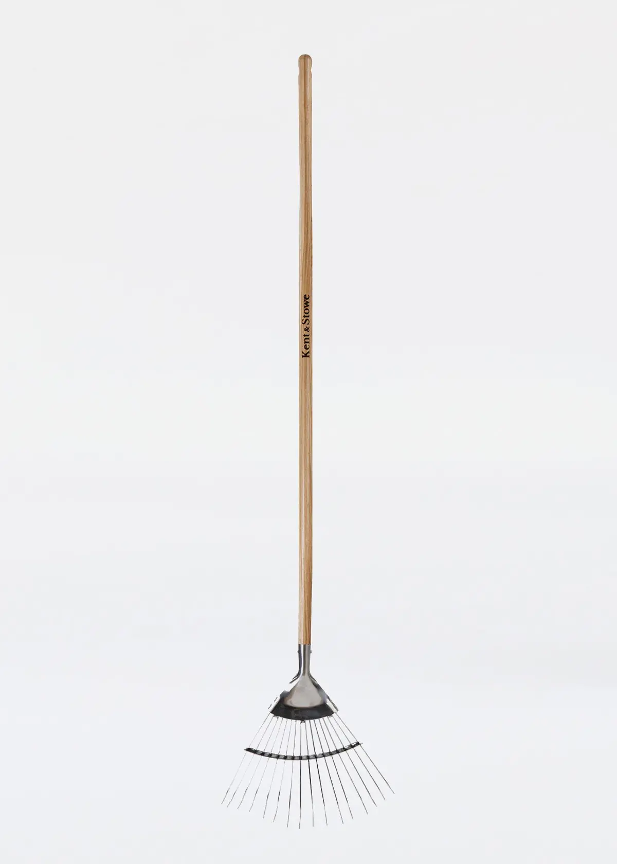 A photo of Kent & Stowe Garden Life Leaf Rake
