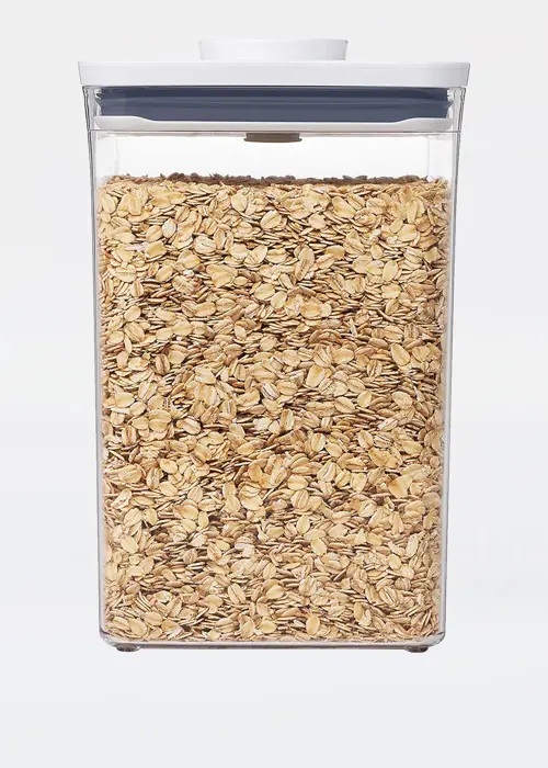 A photo of OXO 4.2L Big Square Medium Pop Container