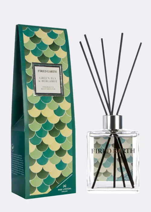 A photo of Green Tea & Bergamot Reed Diffuser 180ml