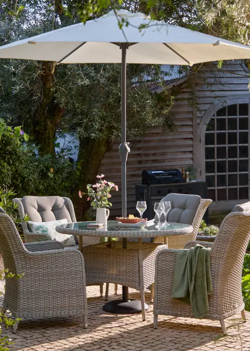 Ashton Rattan 4 Seat Outdoor Dining Set
