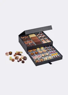 Hotel Chocolat The Cabinet Classic Alcohol Free Selection