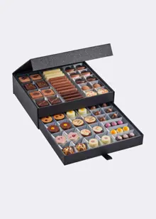 Hotel Chocolat The Cabinet Classic Alcohol Free Selection