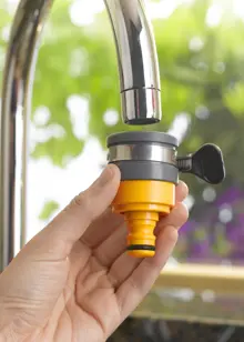 Round Mixer Tap Connector