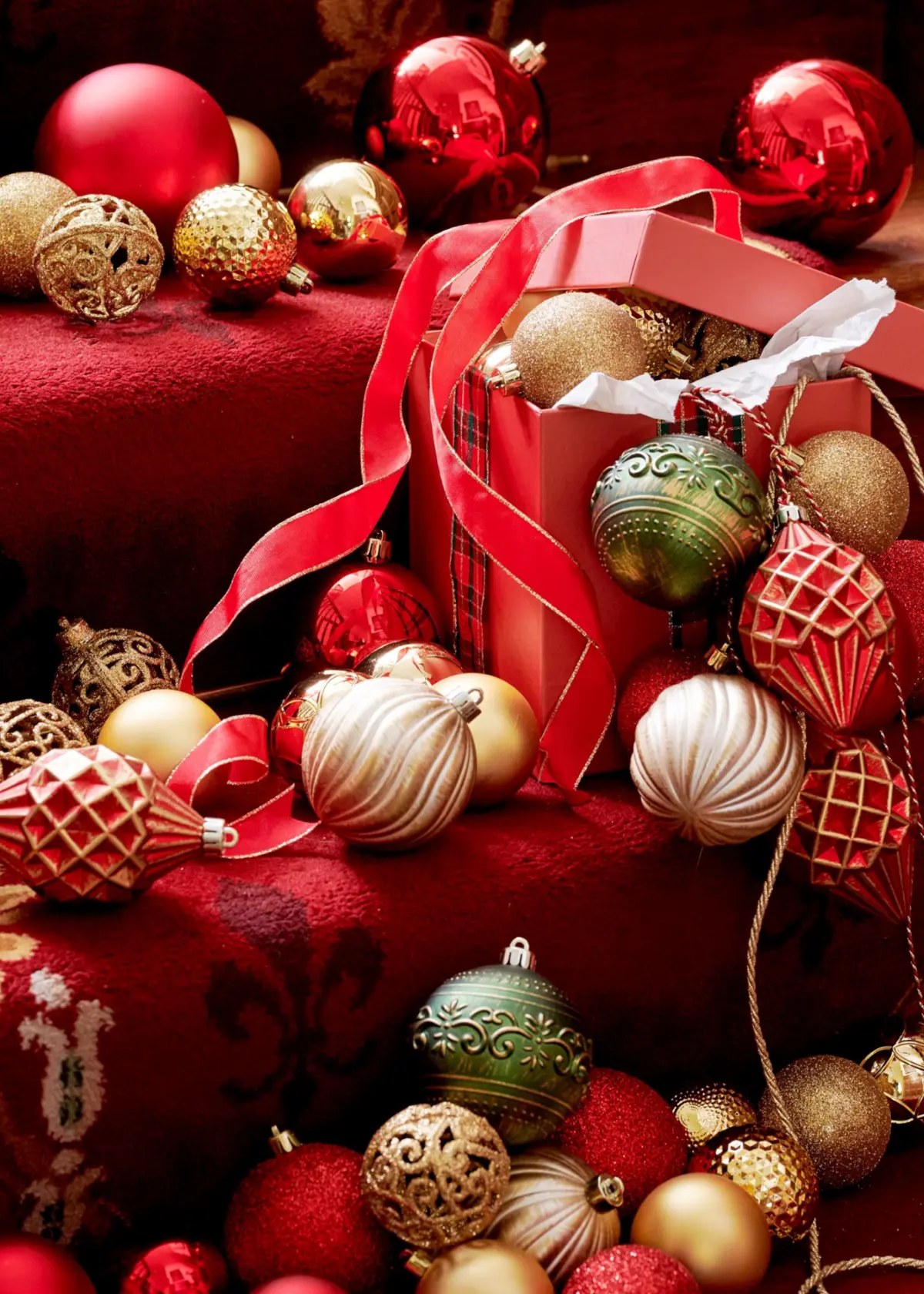 A photo of Pack of 37 Mixed-Finish Shatterproof Light Gold Baubles 6cm