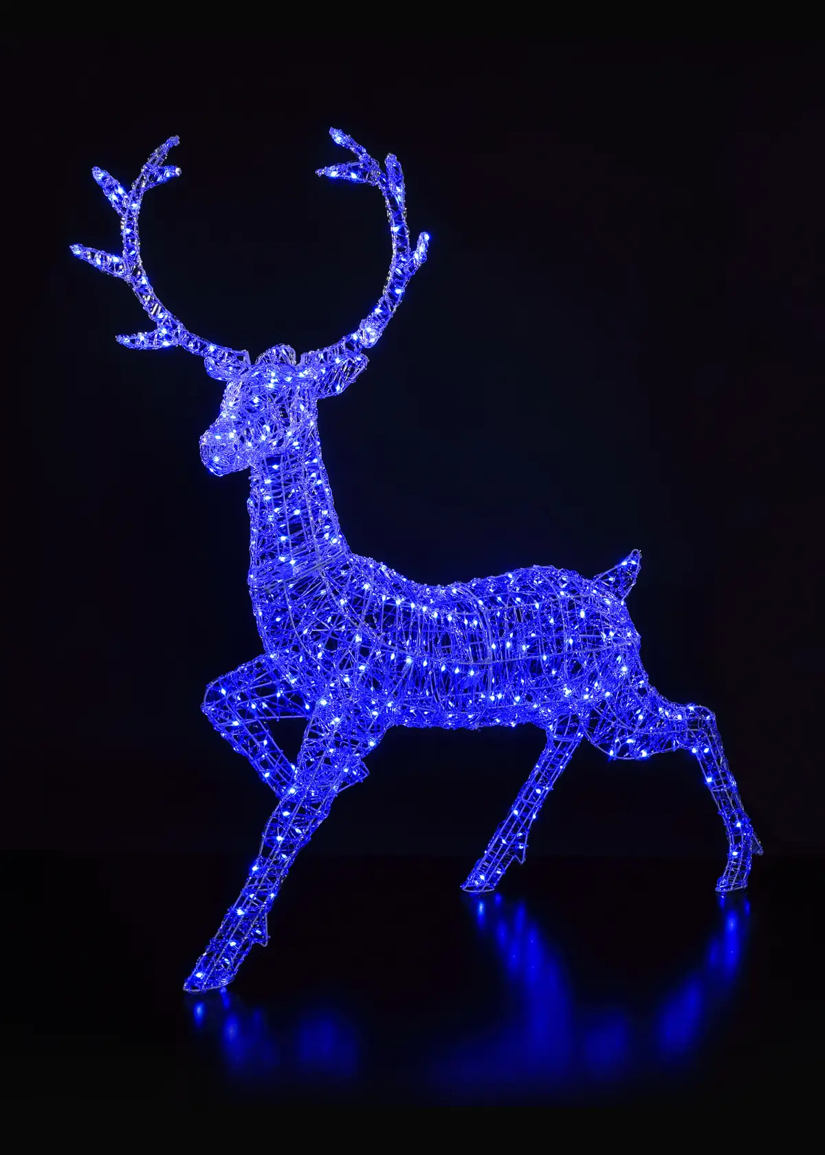 1.4m Spun Acrylic Colour-Changing LED Wire Woburn Stag