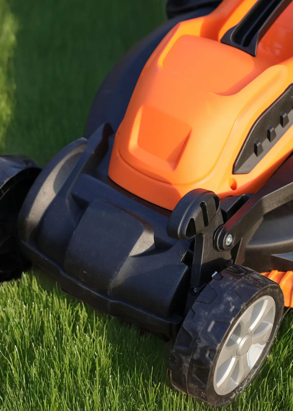 A photo of YardForce Electric 32cm Lawnmower- 1200w