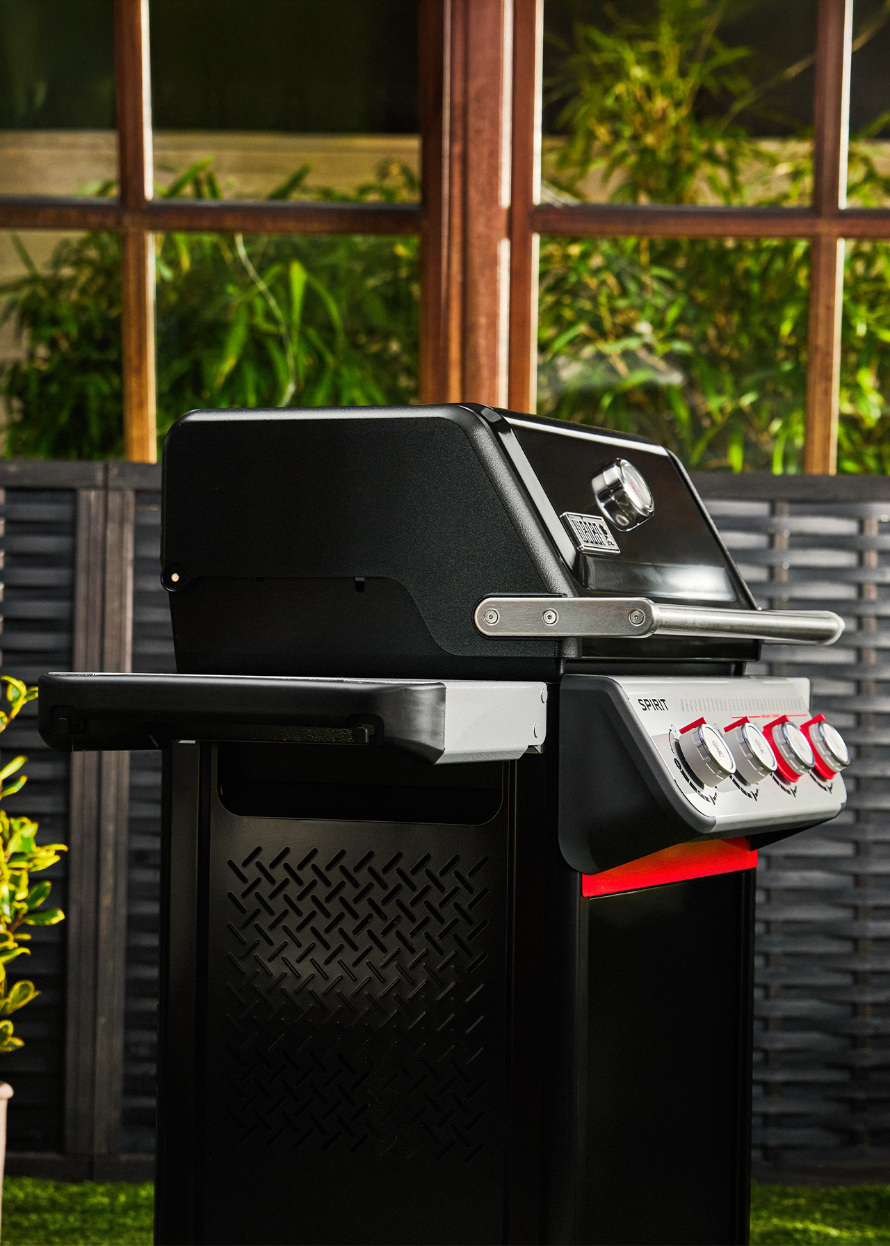 Weber Spirit E‑425 4‑Burner Gas BBQ