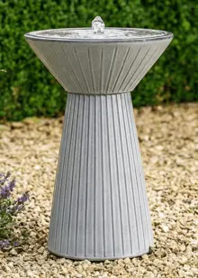 Loira Water Feature