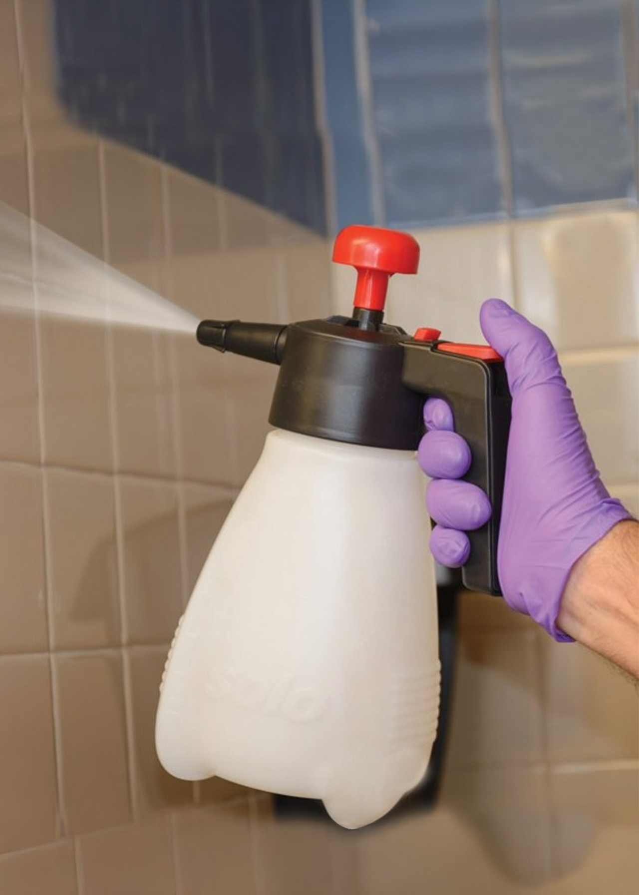 Solo 1.25 Litre Garden Sprayer with Adjustable Nozzle