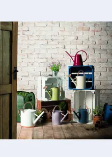 Kent & Stowe Metal Watering Can 4.5L Deep Violet