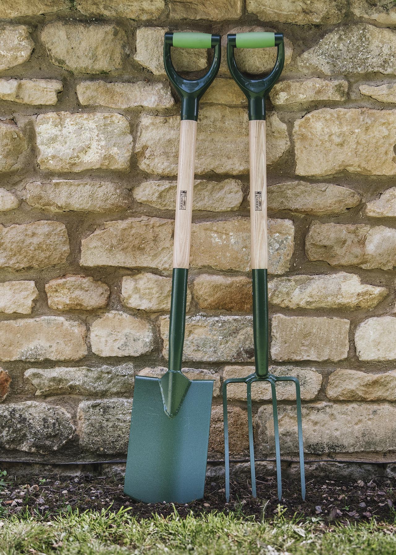 Gardeners Mate Border Spade Dobbies Garden Centres