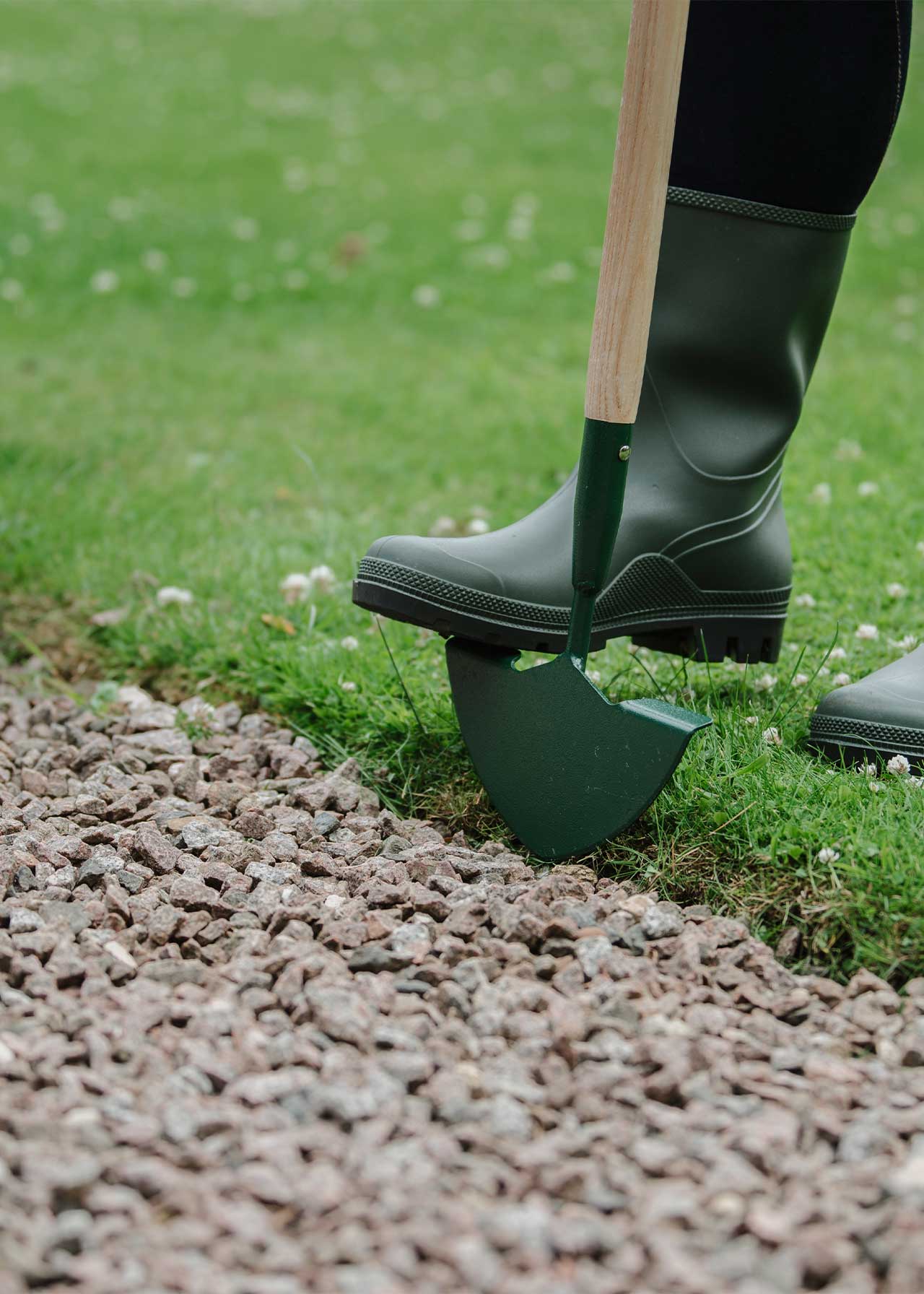 Gardeners Mate Lawn Edger Dobbies Garden Centres