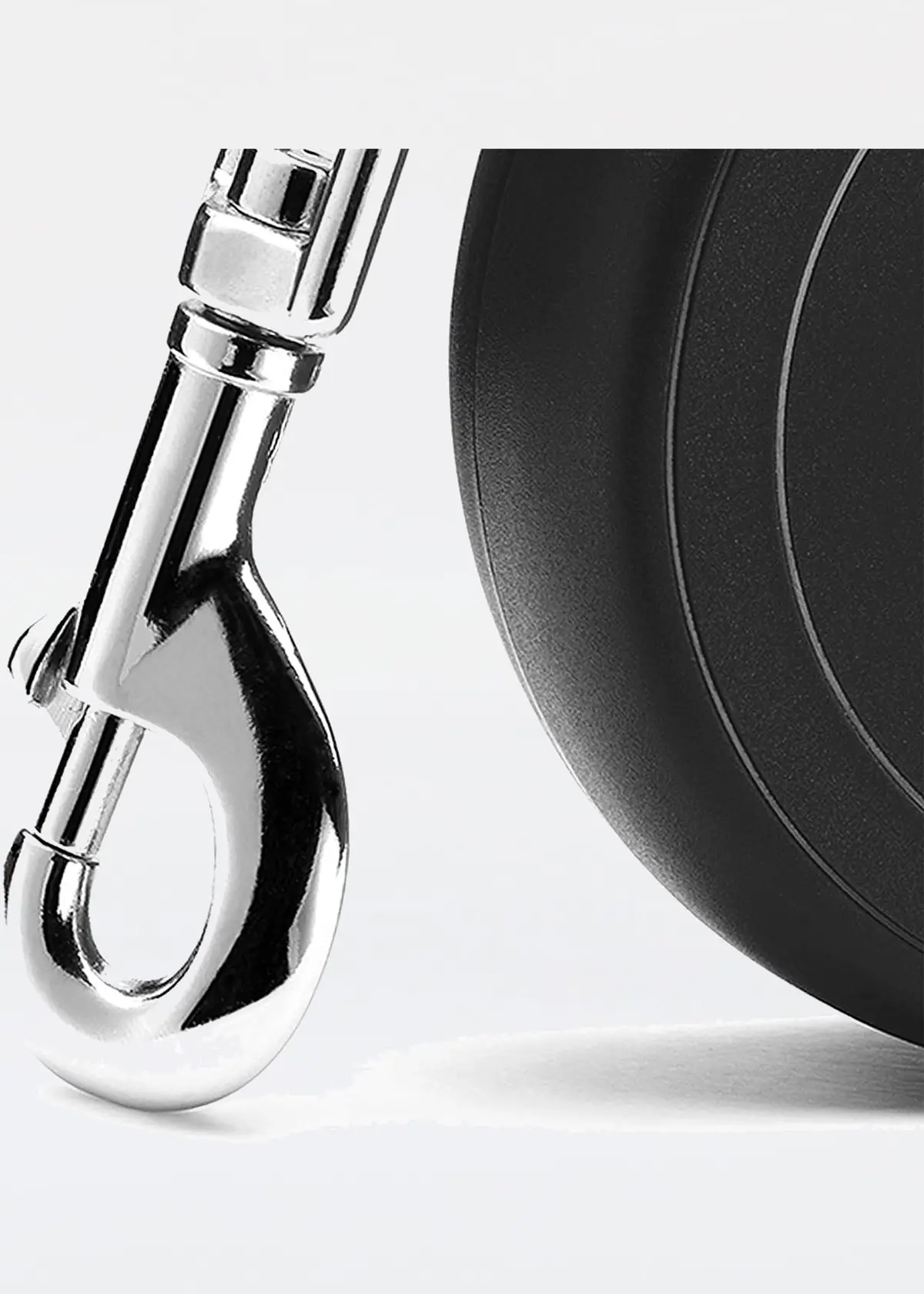 A photo of Flexi Classic Lead Black Medium 5m