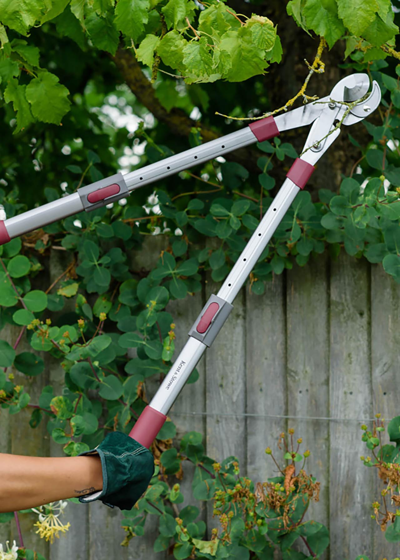 K&S Telescopic Geared Anvil Loppers Dobbies Garden Centres