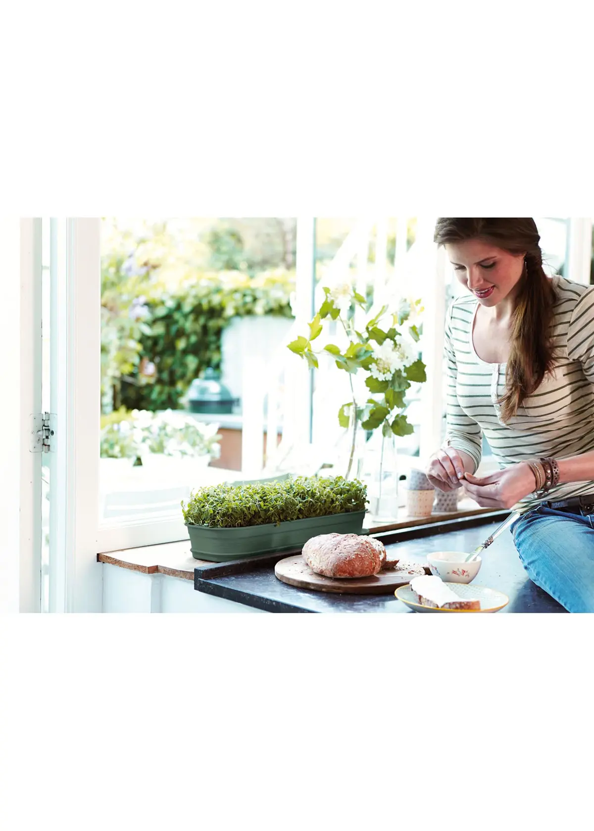 A photo of Elho Green Basics Grow Tray Large Green