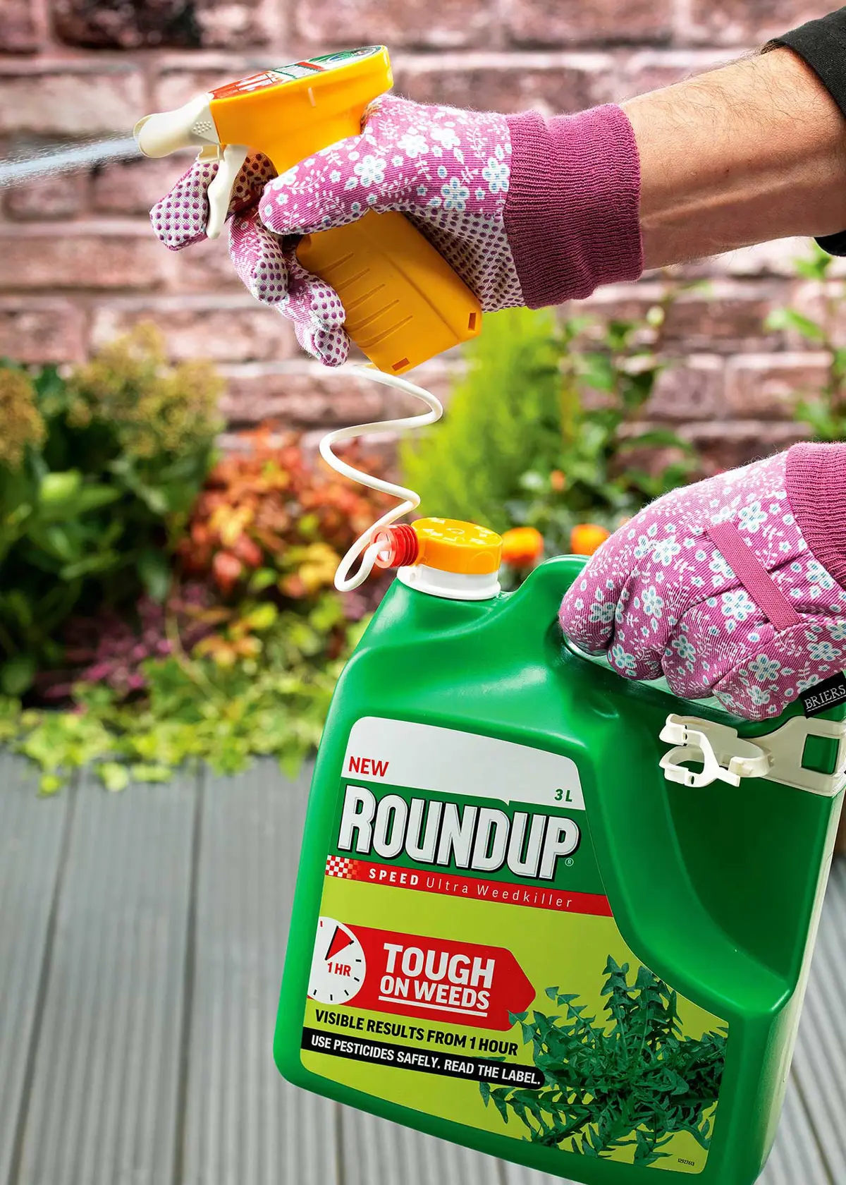 A photo of Roundup Speed Ultra Weedkiller 3L