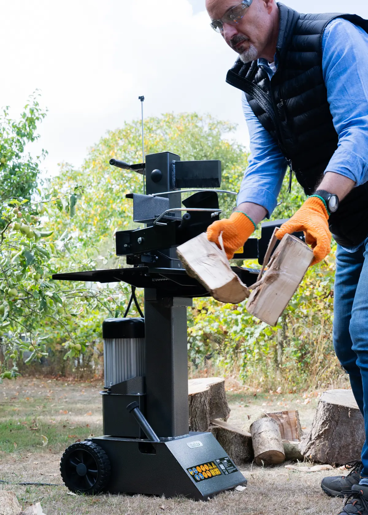 The Handy 4 Way Vertical Splitting Wedge