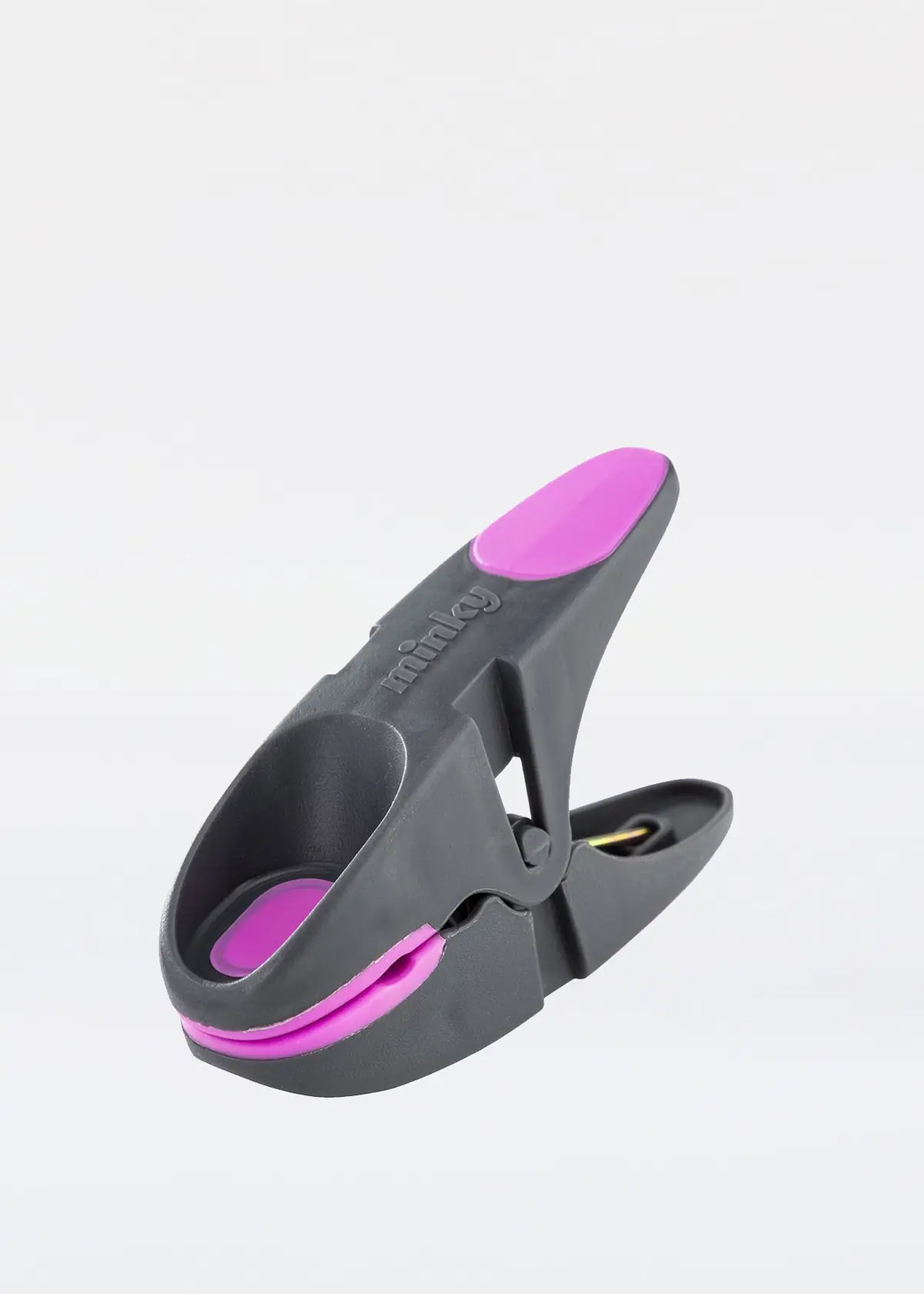 A photo of Minky Sure Grip Jumbo Pegs