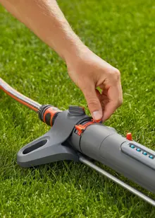 Oscillating Sprinkler AquaZoom M
