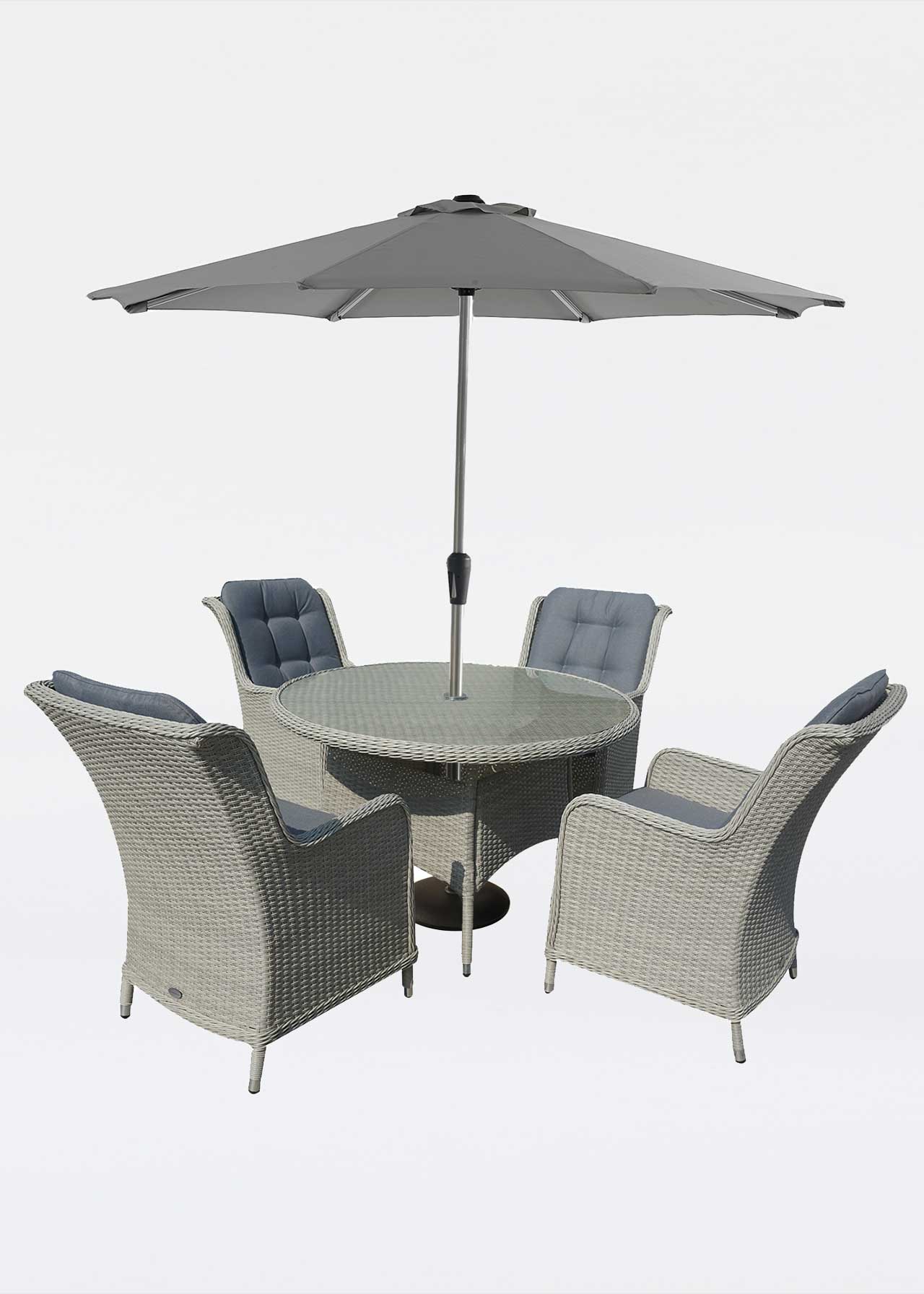chester bistro set dobbies