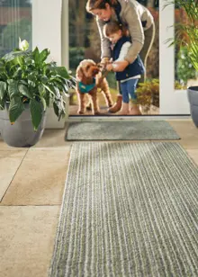 Hug Rug Plain Indoor Mat 50x75cm Candy Green