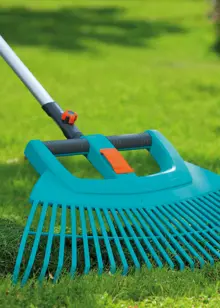 Combisystem Foldable Plastic Fan Rake XXL