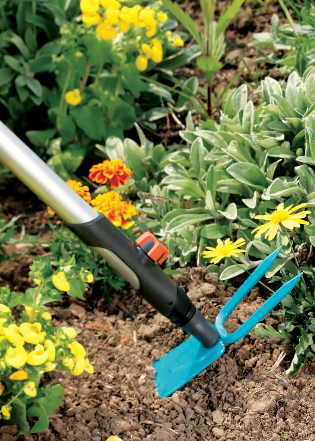 A photo of Combisystem Garden Hoe