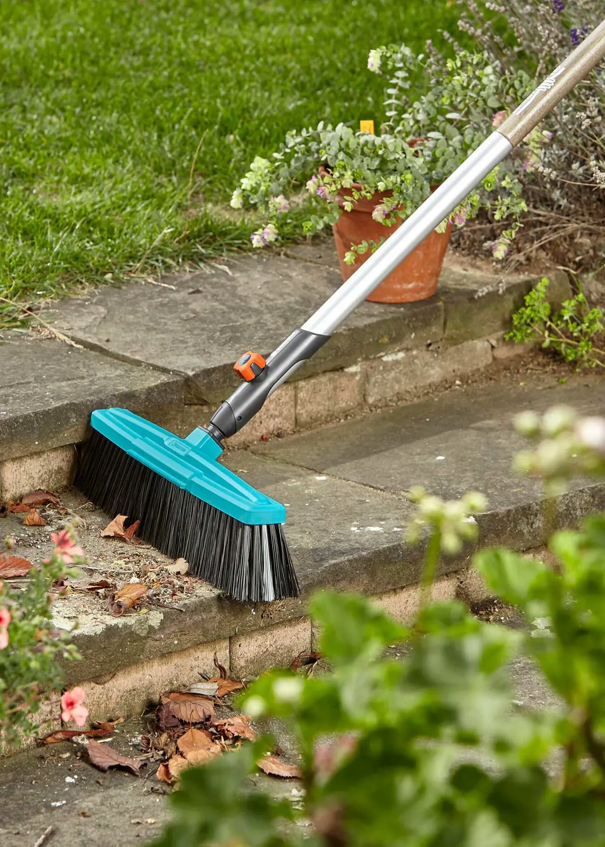 A photo of Combisystem Road Broom