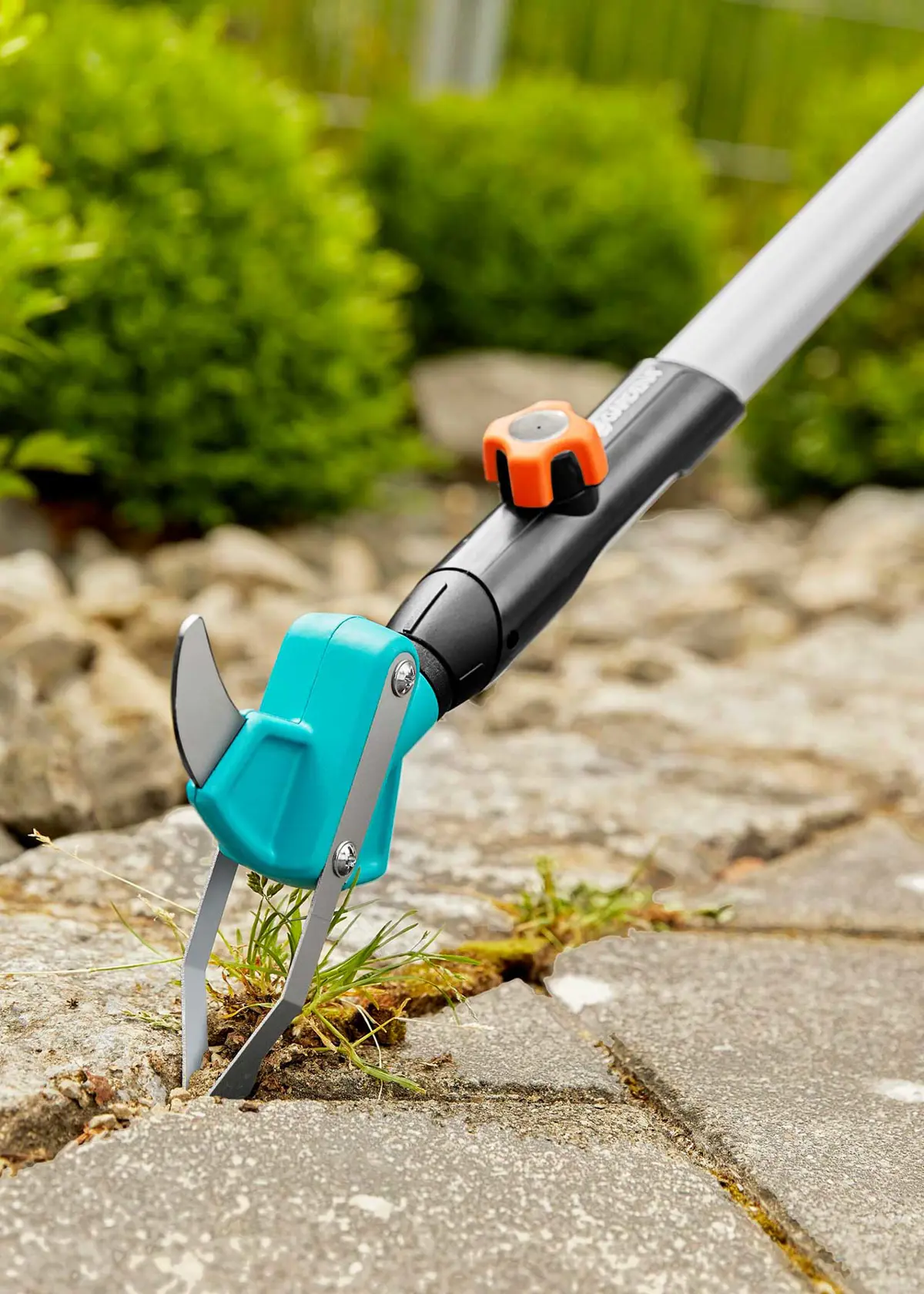 A photo of Combisystem 2in1 Patio Weeder