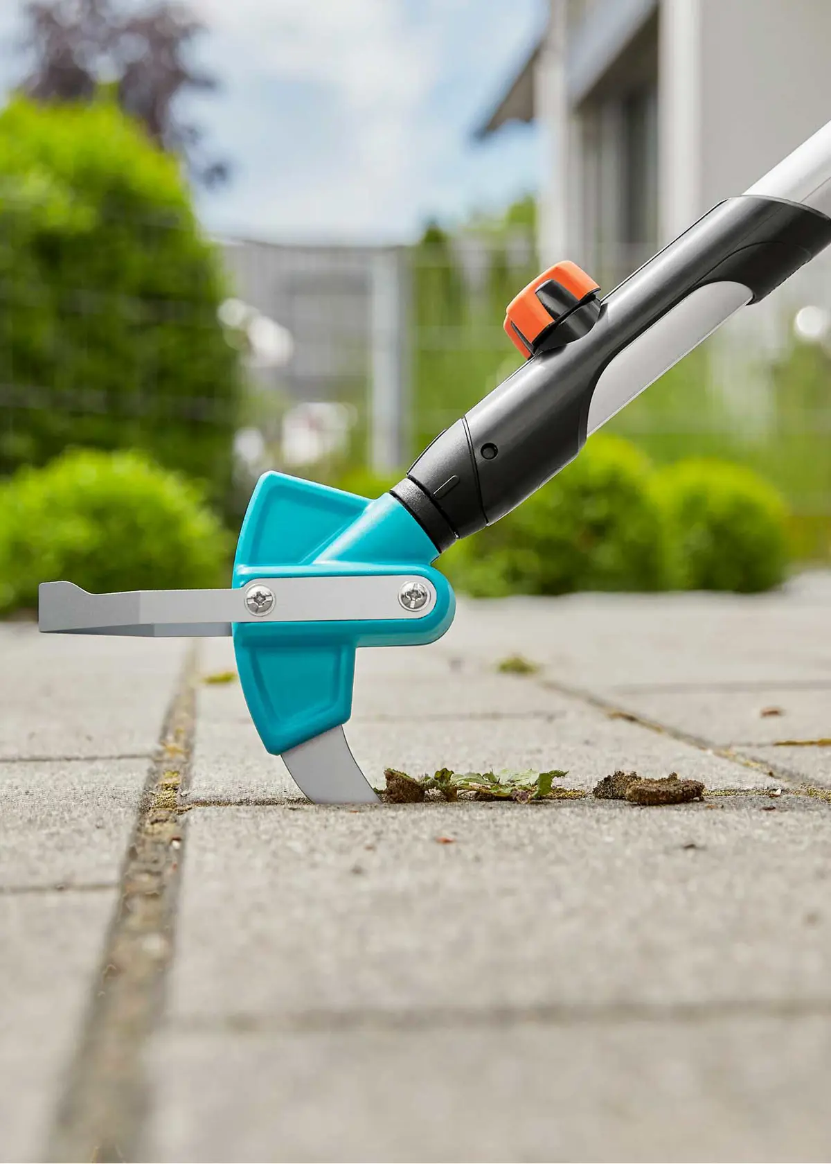 A photo of Combisystem 2in1 Patio Weeder