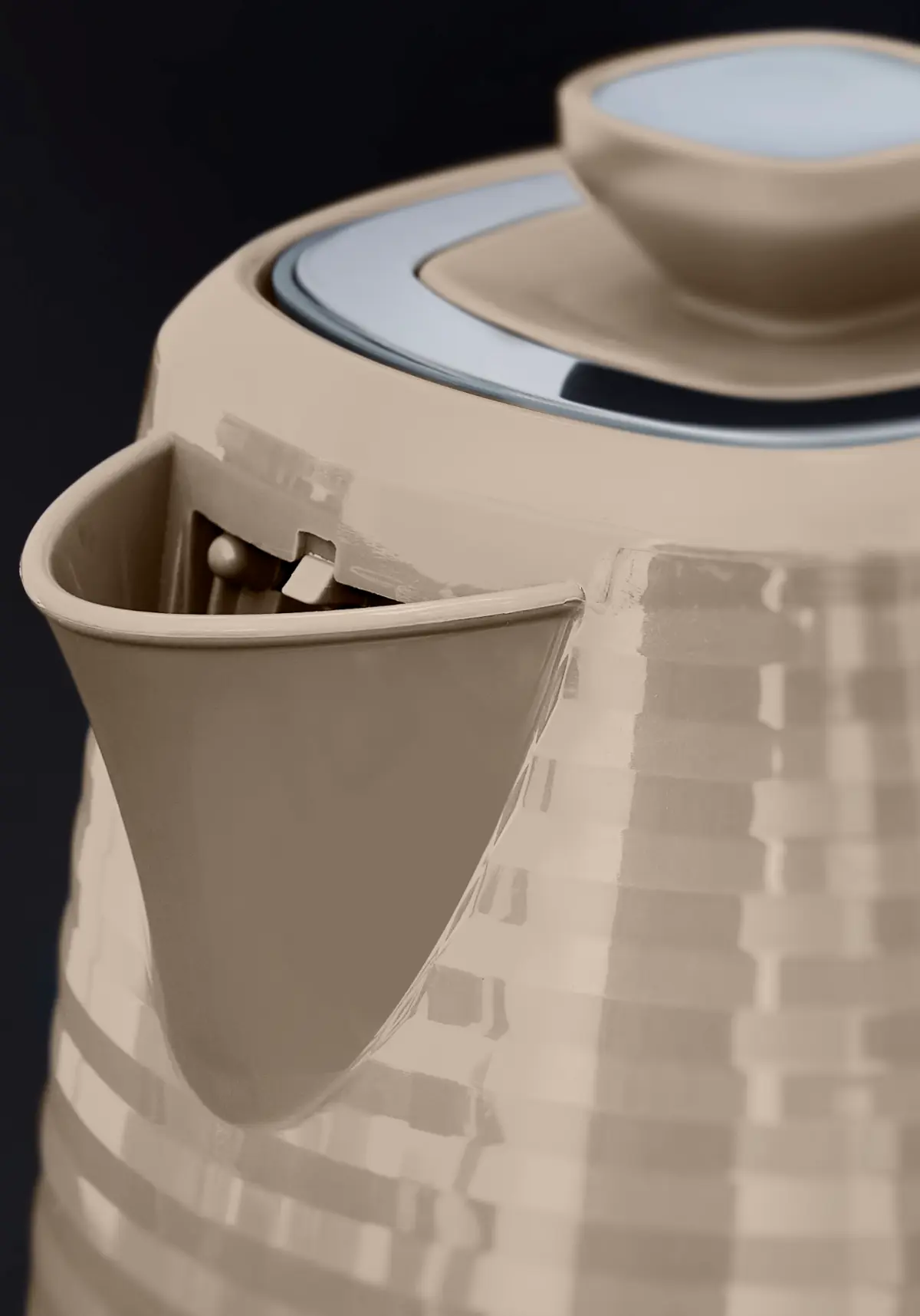 A photo of Tower Saturn 1.7L Kettle Latte