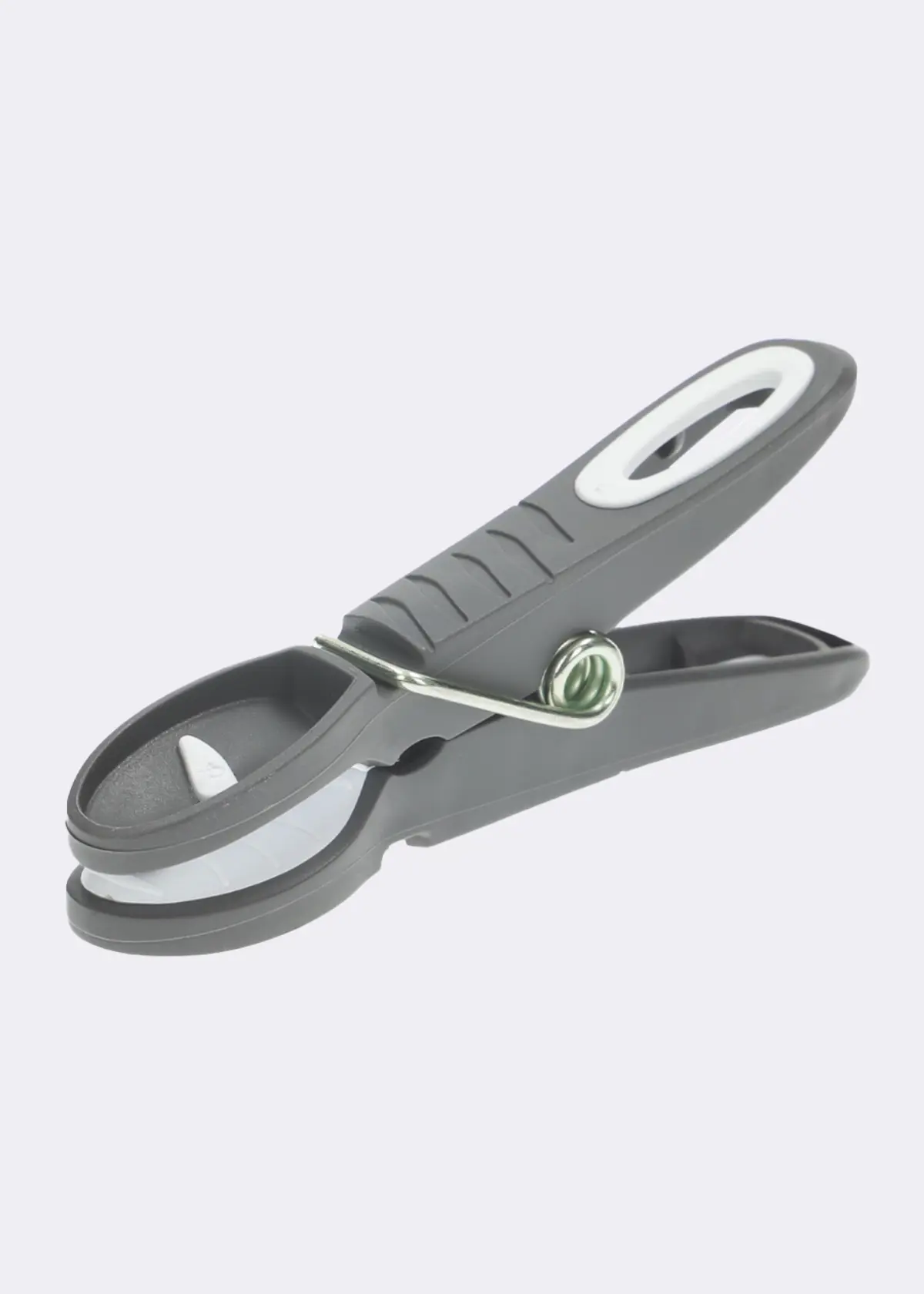 A photo of Pack of 20 sorbo extra grip clothes pegs