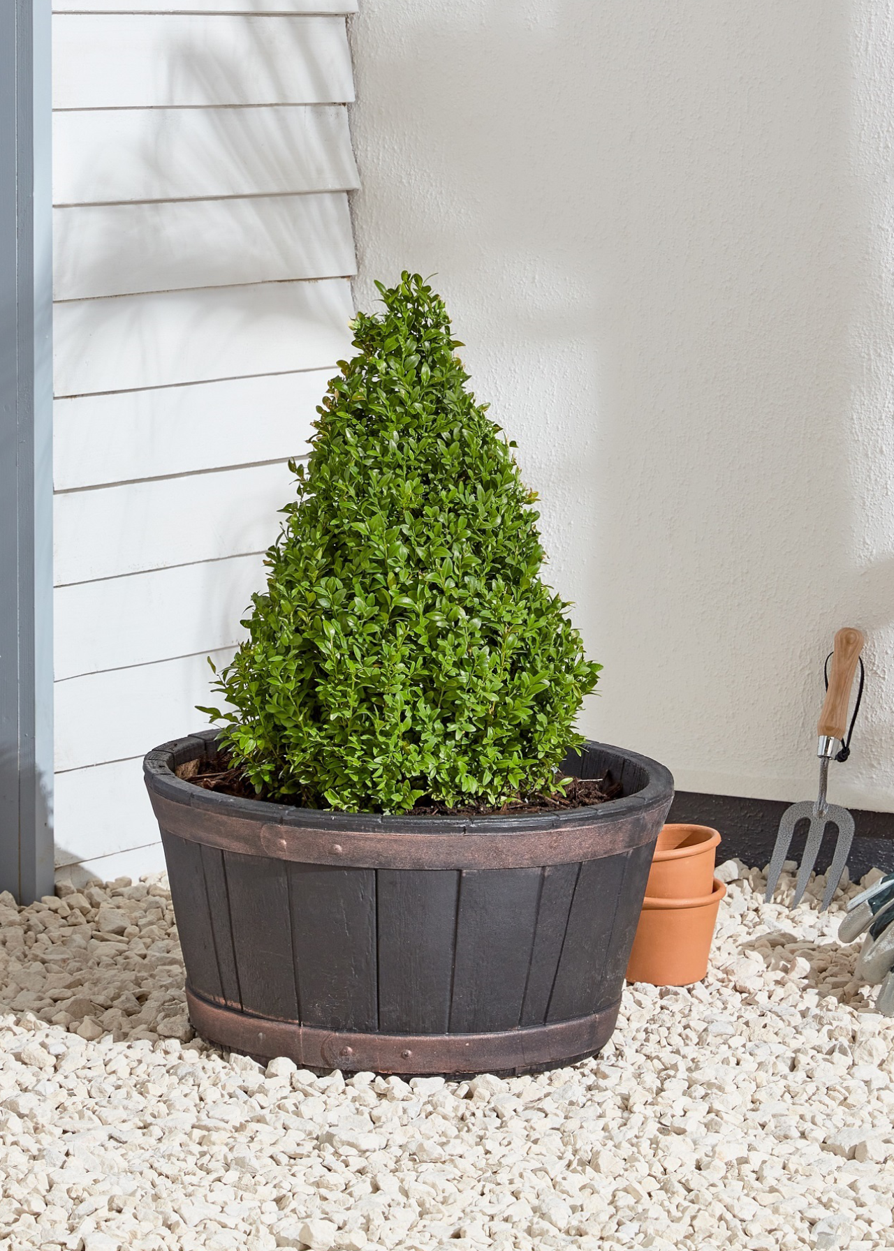 Oakwood Barrel Planter 50cm