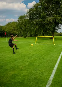 Kickmaster Fibreglass Flexi Goal 8ft