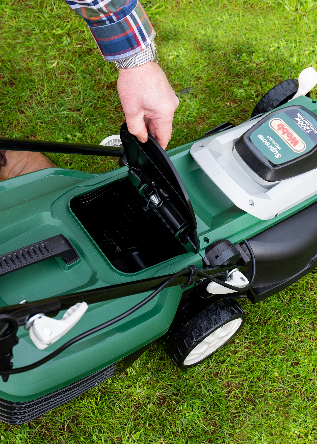Webb Supreme 33cm Electric Rotary Lawnmower with Rear Roller
