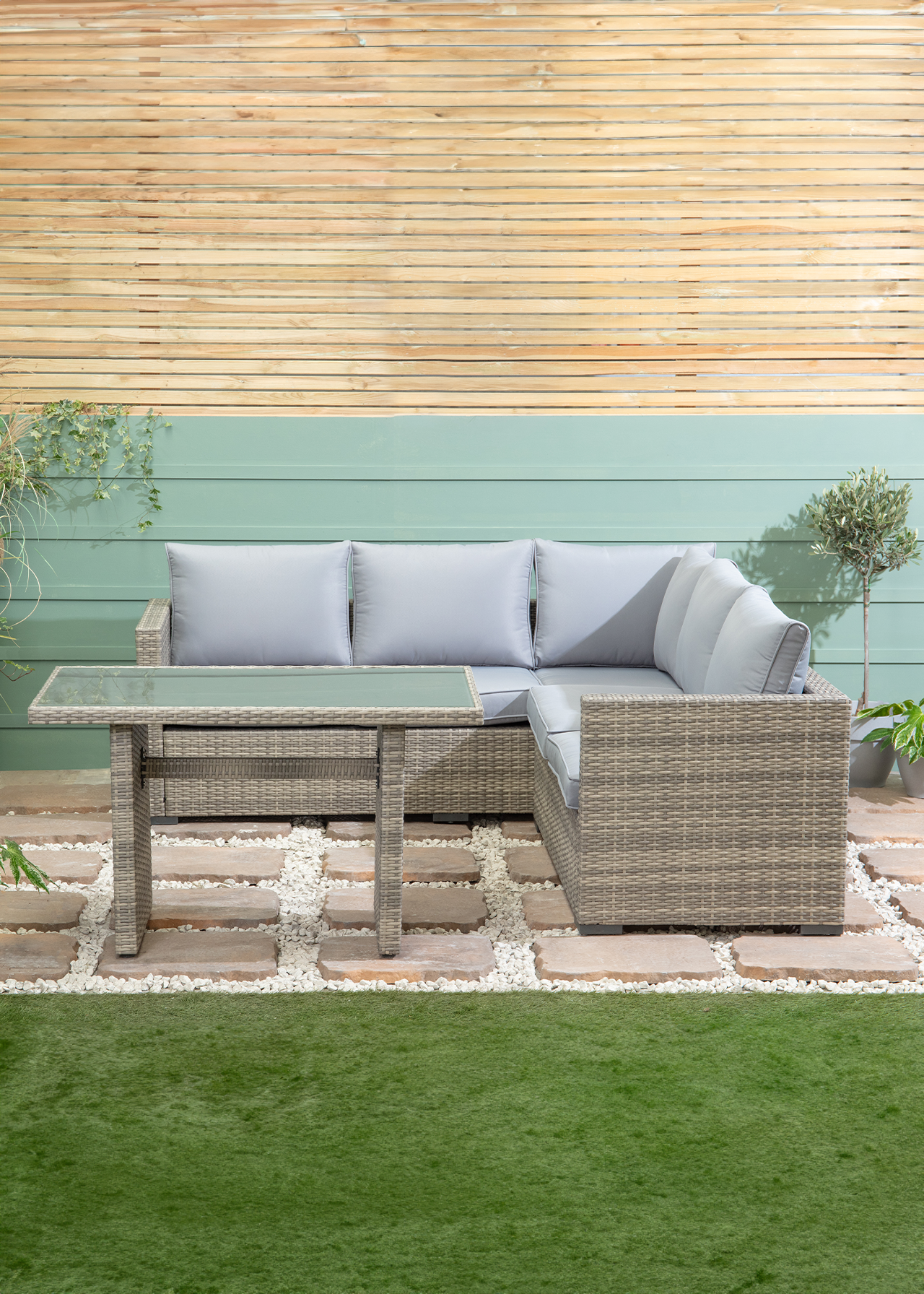 Arlo outdoor large sofa set