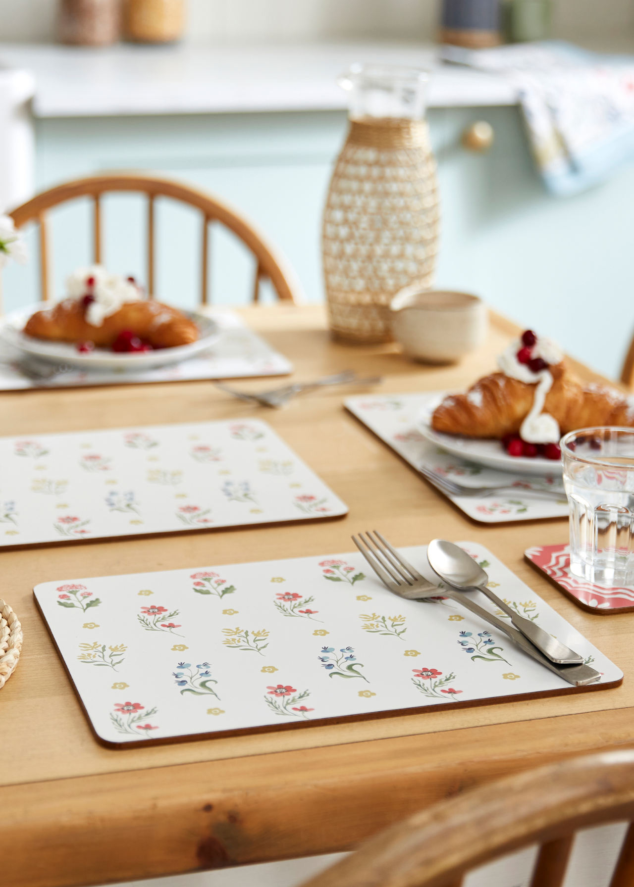 Pack of 4 Boho Floral Cork Placemats