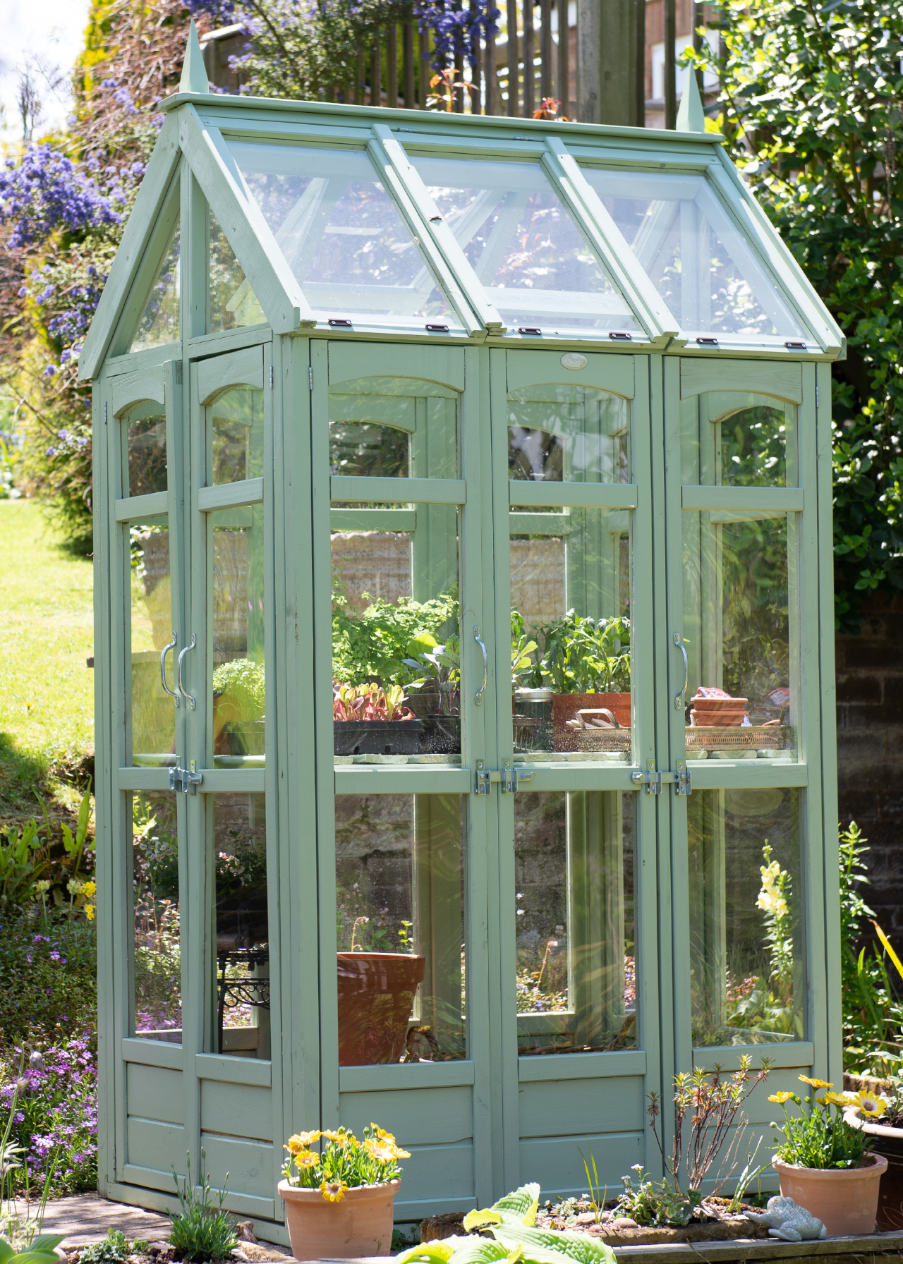 Victorian Walk Around Greenhouse with Auto Vent