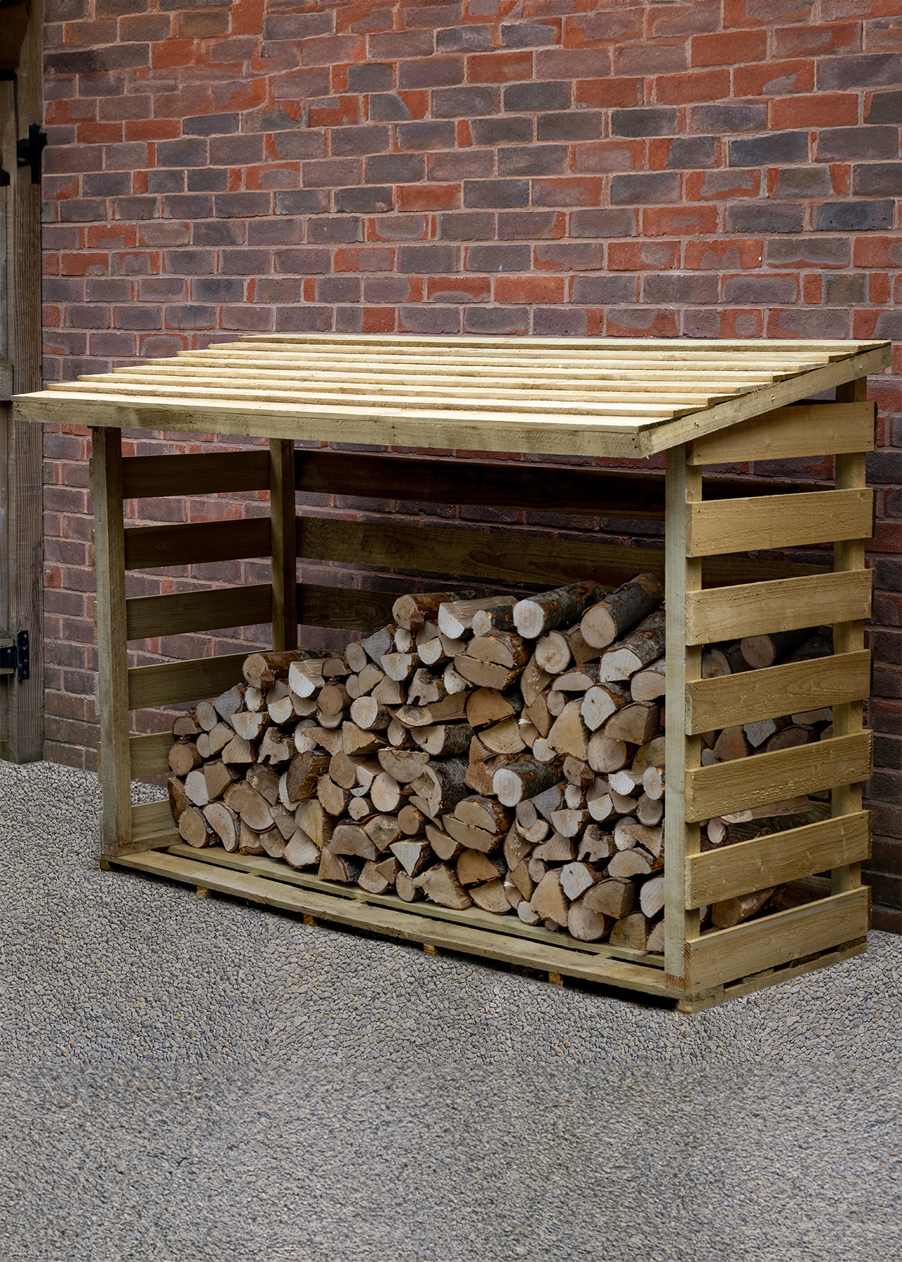 Large Pent Log Store